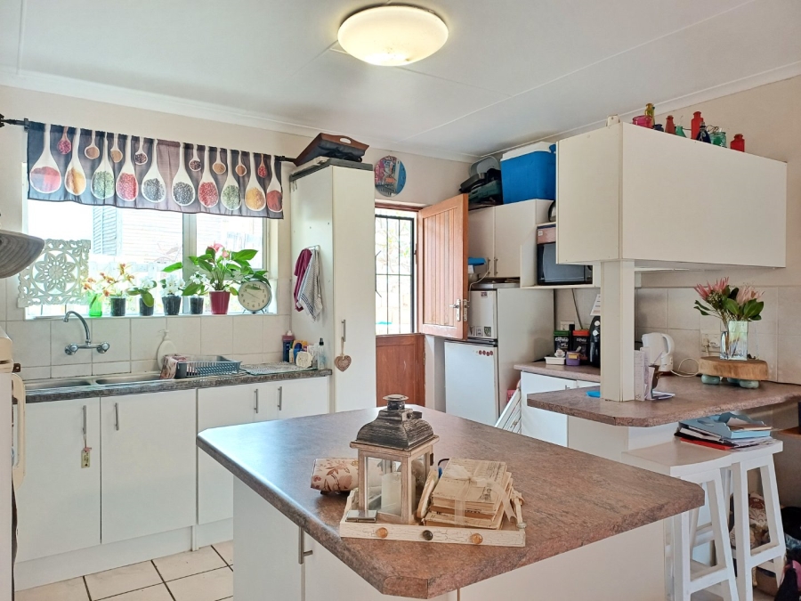 3 Bedroom Property for Sale in Fraaiuitsig Western Cape